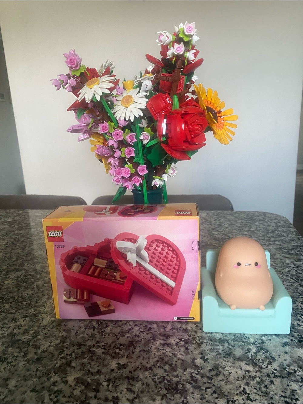 NWBOX LEGO Valentines Holiday Heart Jewelry Box Set